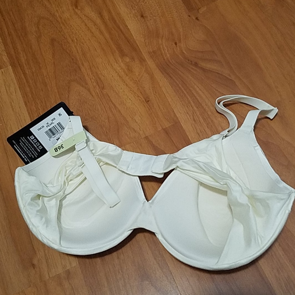Maidenform Comfort Devotion Bra - Picture 3 of 4